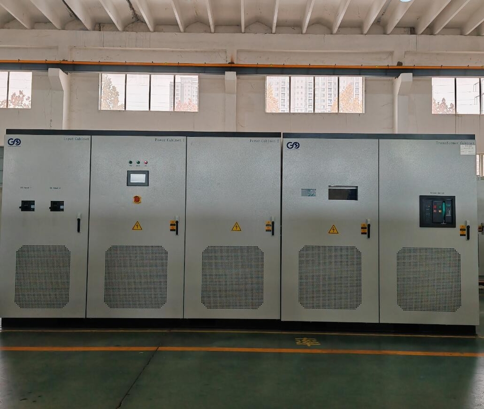 На сетевом инверторе AC-AC 450-750V Входное напряжение и преобразование энергии