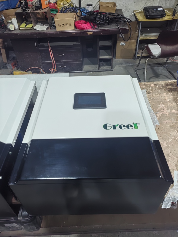 Максимальный ток нагрузки 60A, автономный контроллер, 220 мм x 150 мм x 65 мм, диапазон MPPT 90-520 В, настраиваемый/220-530 В переменного тока