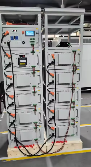 Высоковольтное литиевое аккумуляторное устройство с 6000 циклов Smart BMS и индивидуальным размером для решений хранения энергии